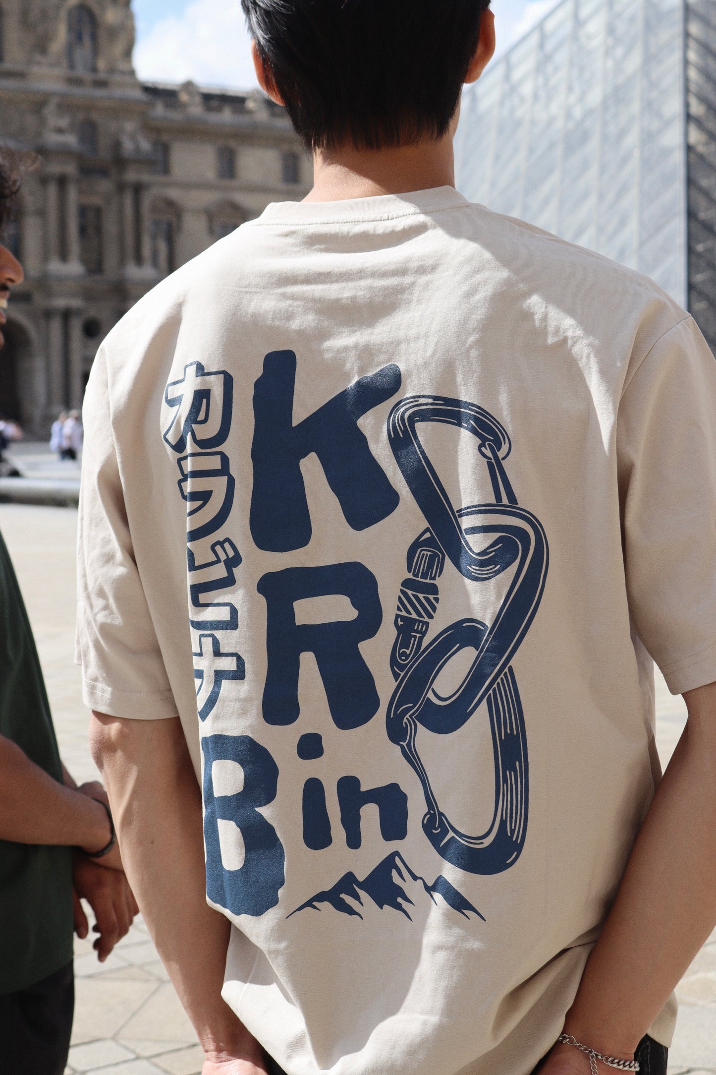 T-shirt KARABINA — Beige