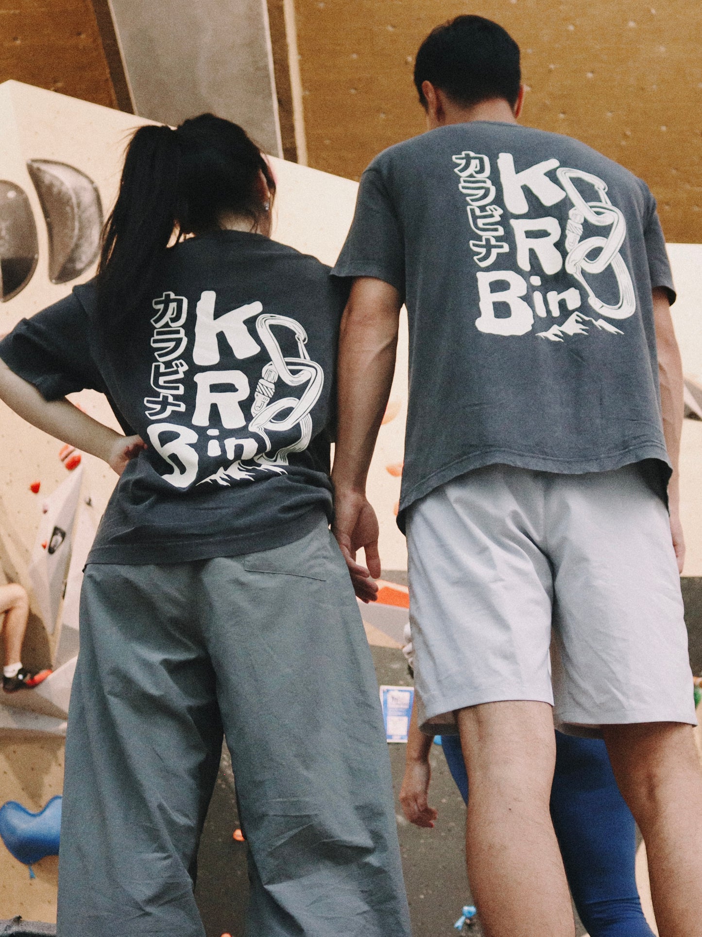 T-shirt KARABINA — Noir vintage